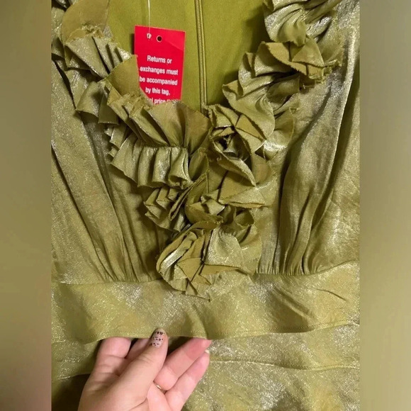 London Times Ruffle Neckline Tier Cocktail Dress Size 10 NWT New Green - Picture 6 of 6